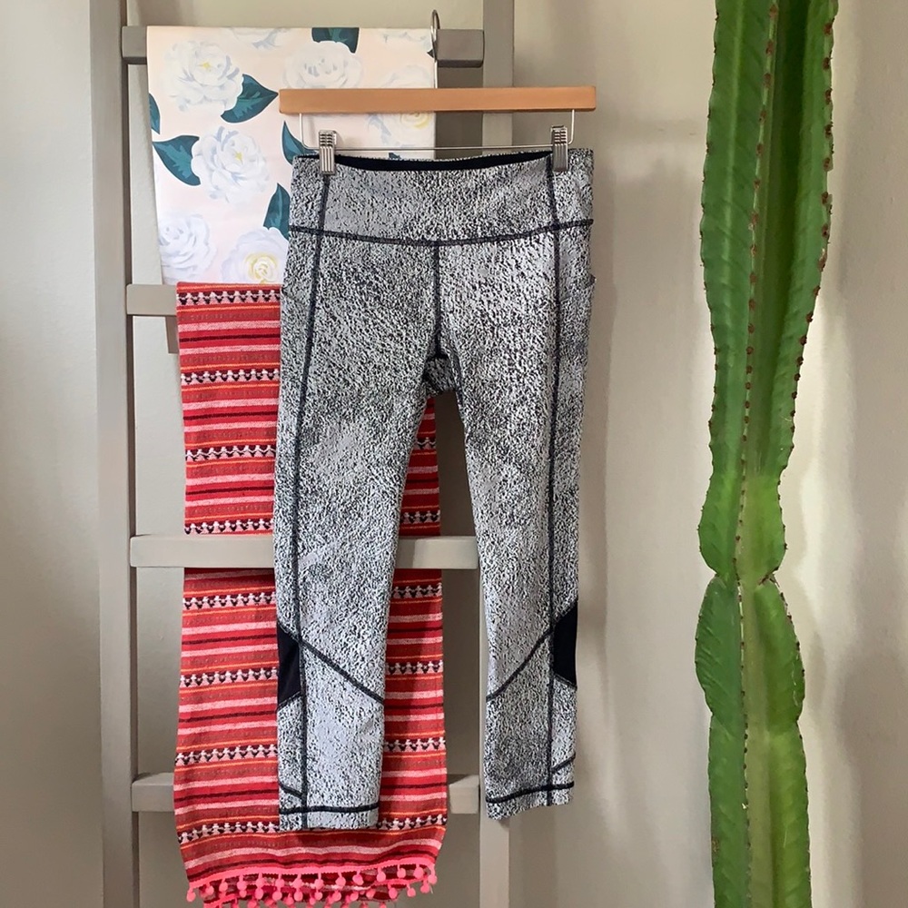 Lululemon 7/8 tights. Lightly worn